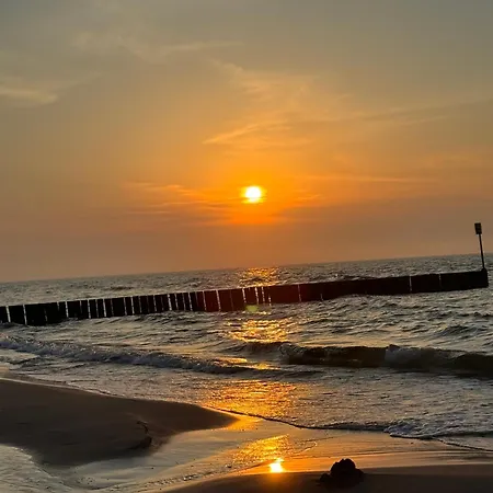 4summer Blue Maris White Blue Sauna & Fitness & Parking 100 Metrow Do Pieknej Szerokiej Piaszczystej Plazy, 100 Meter Zu Einem Schoenen Breiten Sandstrand * Колобжег