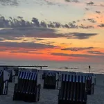 Appartamento 4summer Blue Maris White Blue Sauna & Fitness & Parking 100 Metrow Do Pieknej Szerokiej Piaszczystej Plazy, 100 Meter Zu Einem Schoenen Breiten Sandstrand *