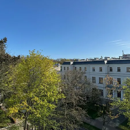 Apartment 4summer White Blue Sauna & Fitness & Parking 100 Metrow Do Pieknej Szerokiej Piaszczystej Plazy, Wspanialy Widok Z Duzego Tarasu! 100 Meter Zu Einem Schoenen Breiten Sandstrand, Herrliche Aussicht Von Einer Grossen Terrasse! Kolobrzeg
