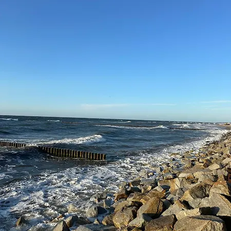 4summer Blue Maris White Blue Sauna & Fitness & Parking 100 Metrow Do Pieknej Szerokiej Piaszczystej Plazy, 100 Meter Zu Einem Schoenen Breiten Sandstrand Apartment Kolobrzeg