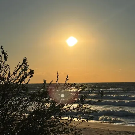 Apartamento 4summer White Blue Sauna&fitness&parking 100 Metrów Do Pięknej Szerokiej Piaszczystej Plaży, Wspaniały Widok Z Dużego Tarasu! 100 Meter Zu Einem Schönen Breiten Sandstrand, Herrliche Aussicht Von Einer Großen Terrasse! Kołobrzeg