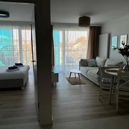 4summer White Blue Sauna&fitness&parking 100 Metrów Do Pięknej Szerokiej Piaszczystej Plaży, Wspaniały Widok Z Dużego Tarasu! 100 Meter Zu Einem Schönen Breiten Sandstrand, Herrliche Aussicht Von Einer Großen Terrasse! Apartamento *