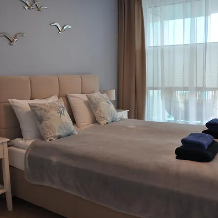 4summer Blue Maris White Blue Sauna & Fitness & Parking 100 Metrow Do Pieknej Szerokiej Piaszczystej Plazy, 100 Meter Zu Einem Schoenen Breiten Sandstrand アパート